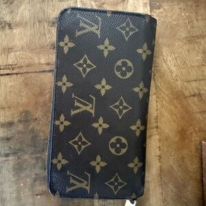 Louis Vuitton Zippy Wallet : Rose Ballerina